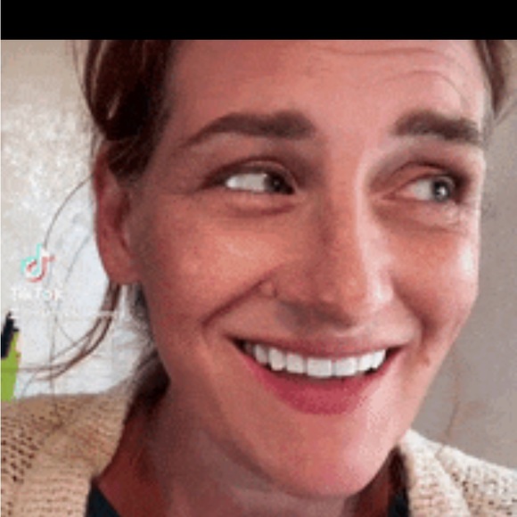 Meet your Posher, Cricket - Picture 13 of 13